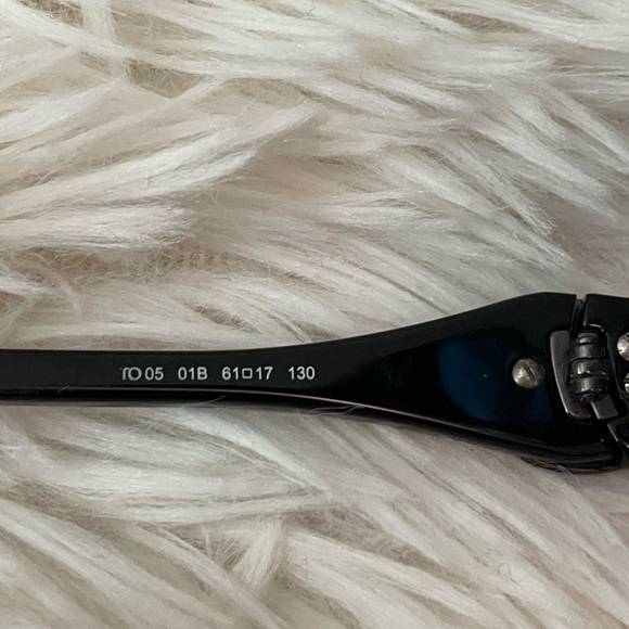 Gorgeous Tod’s oversized sunglasses - Picture 6 of 13